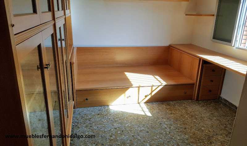 Fotografia tomada fuera de MUEBLES FERNANDO HIDALGO - Fábrica de muebles en Córdoba, Córdoba