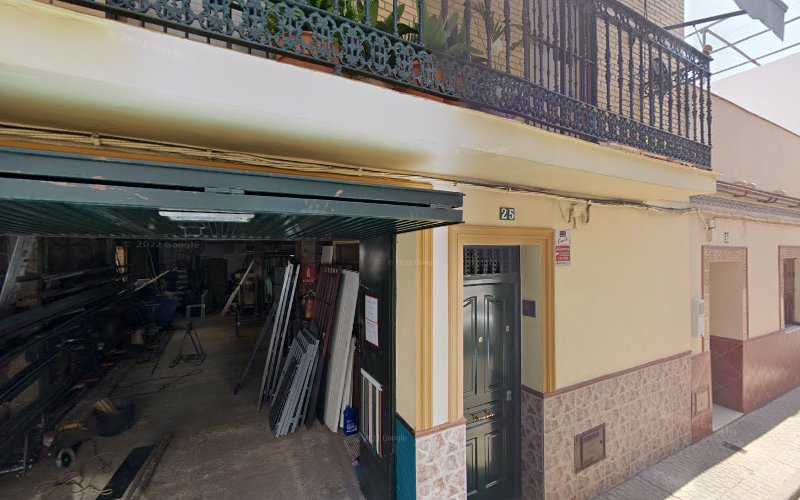 Fotografia tomada fuera de Carpintería Metálica Sevilla - Carpintería metálica y de aluminio en Sevilla, Sevilla