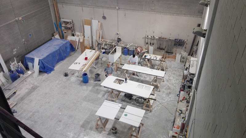 Fotografia tomada fuera de Decodis vng sl - Ebanista en Vilanova i la Geltrú, Barcelona