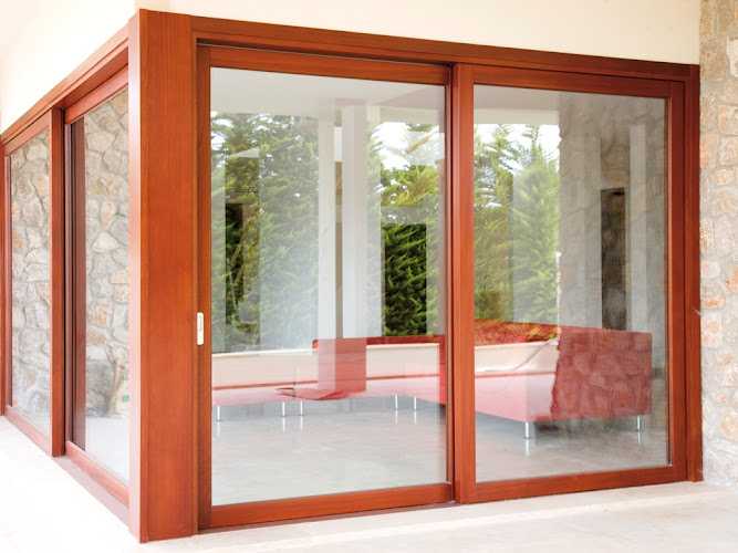 Fotografia tomada fuera de Fusteria Galmés - Establecimiento de venta de madera en Vilafranca de Bonany, Baleares