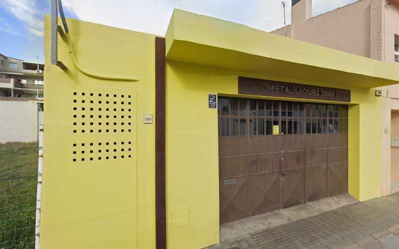 Fotografia tomada fuera de Cerrajería urgente y Cerrajería Metàl·liques 2000 - Serraller en Torroella de Montgrí, Girona