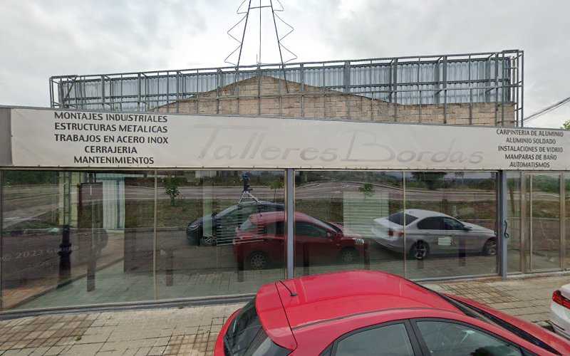 Fotografia tomada fuera de TALLERES BORDAS S.L. - Cerrajero en Villamantilla, Madrid