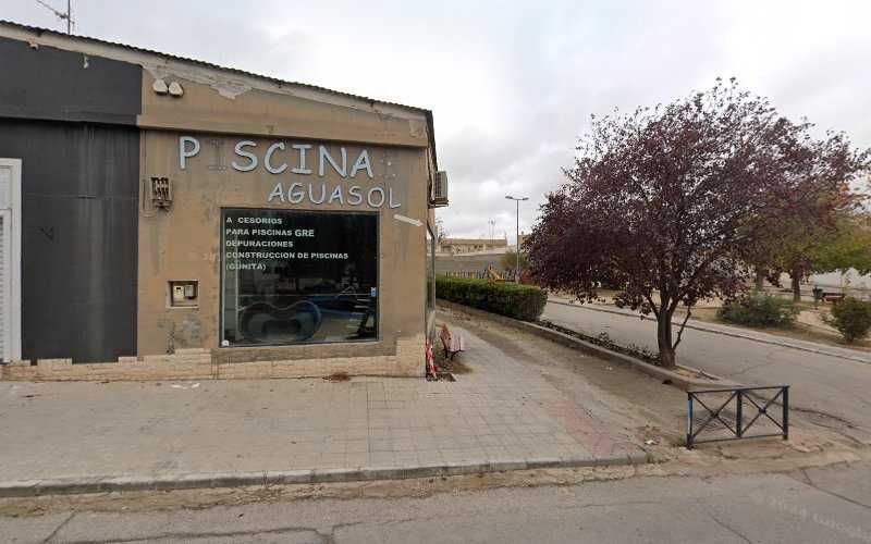 Fotografia tomada fuera de Carpintería Saelices - Tienda de armarios en Villacañas, Toledo