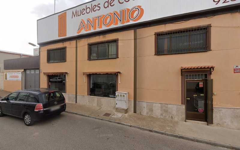 Fotografia tomada fuera de Muebles de Cocina Antonio - Fábrica de muebles en Villacañas, Toledo