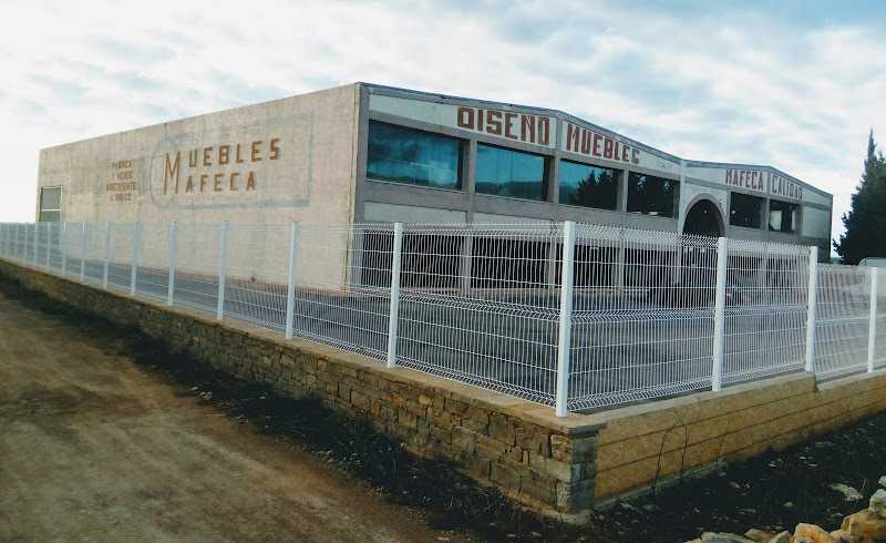 Fotografia tomada fuera de Muebles Mafeca - Botiga de mobles en Vilafranca, Castellón