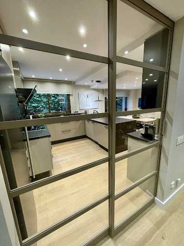 Fotografia tomada fuera de Alxa Camart - Carpintería en Viladecans, Barcelona