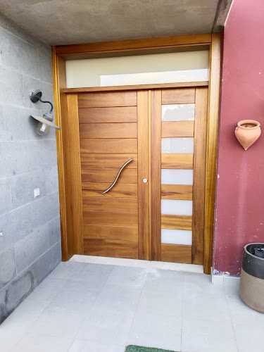 Fotografia tomada fuera de Carpintería De Madera Echedey santana - Carpintero en Vecindario, Las Palmas