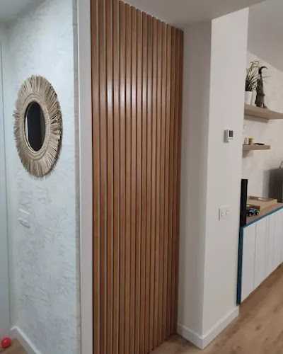 Fotografia tomada fuera de Puertas J. Fidalgo - Proveedor de puertas en Valladolid, Valladolid