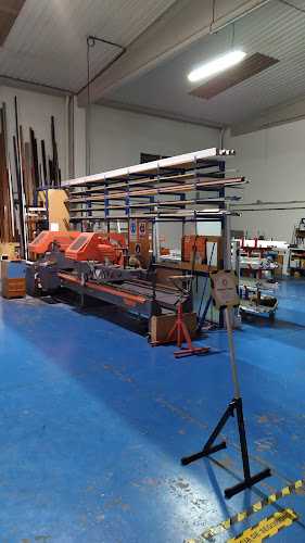 Fotografia tomada fuera de Cadeal Aluminio y PVC S.L. - Carpintería metálica y de aluminio en Valladolid, Valladolid