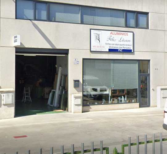 Fotografia tomada fuera de Aluminios Félix Lázaro - Carpintería metálica y de aluminio en Valladolid, Valladolid