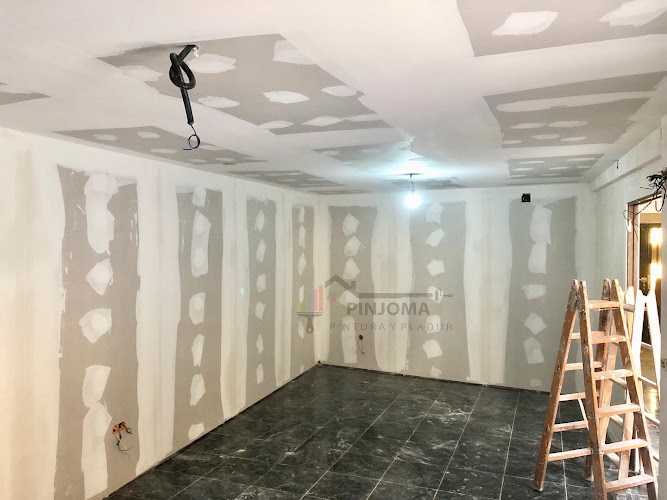 Fotografia tomada fuera de Pinjoma Pintura y Pladur . Pintor Valdepeñas-C.Real - Pintor en Valdepeñas, Ciudad Real