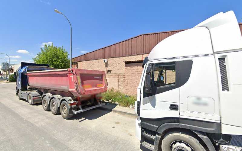 Fotografia tomada fuera de carpinteriaM - Carpintero en Ciempozuelos, Madrid