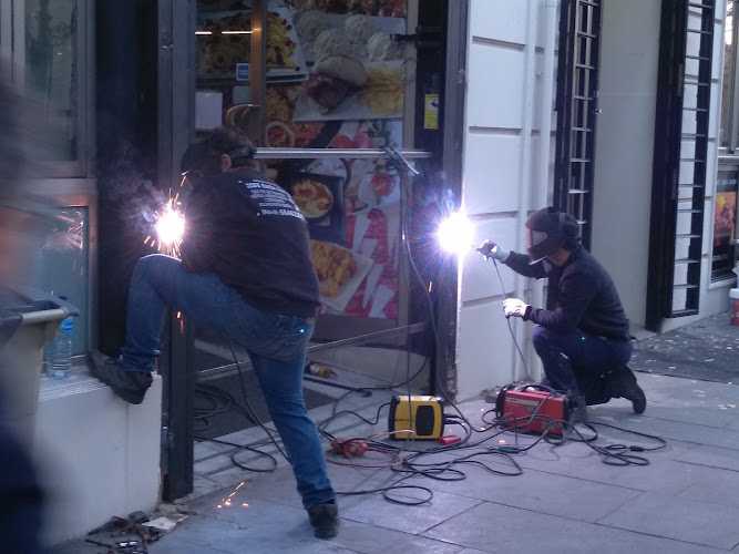 Fotografia tomada fuera de Herrero El Santo - Herrero en Sevilla, Sevilla