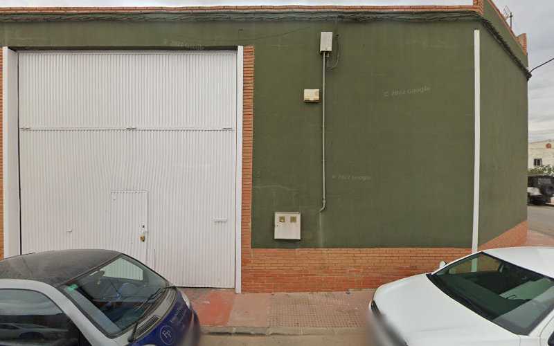 Fotografia tomada fuera de FPCarpintería Málaga S.L. - Carpintería en Málaga, Málaga