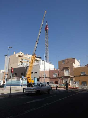 Fotografia tomada fuera de Carpintería de aluminio en Almería - kommerling - Carpintería metálica y de aluminio en Almería, Almería