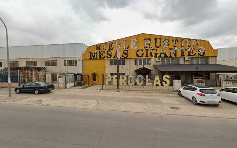 Fotografia tomada fuera de Carpiar Artesanos De La Madera S L - Tienda de armarios en San Ginés, Murcia