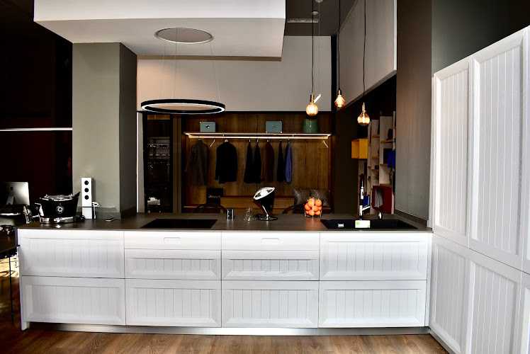 Fotografia tomada fuera de Rica Maderas - Interiorista en Molina de Segura, Murcia