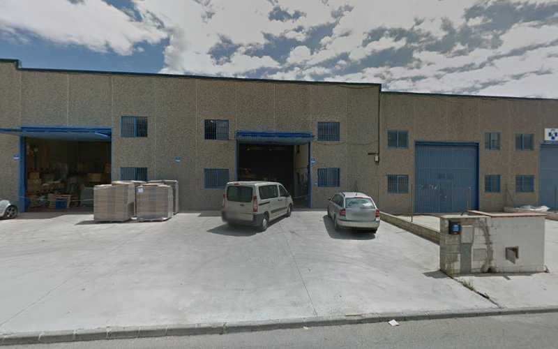 Fotografia tomada fuera de RAM-SEN - Carpintería metálica y de aluminio en La Riera de Gaià, Tarragona