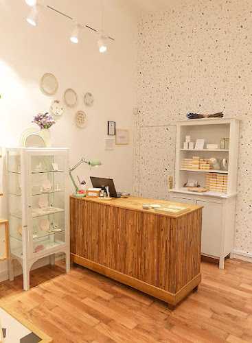 Fotografia tomada fuera de - Muebles de madera Natural a medida - Tienda de muebles de pino en Bonaire (El), Barcelona