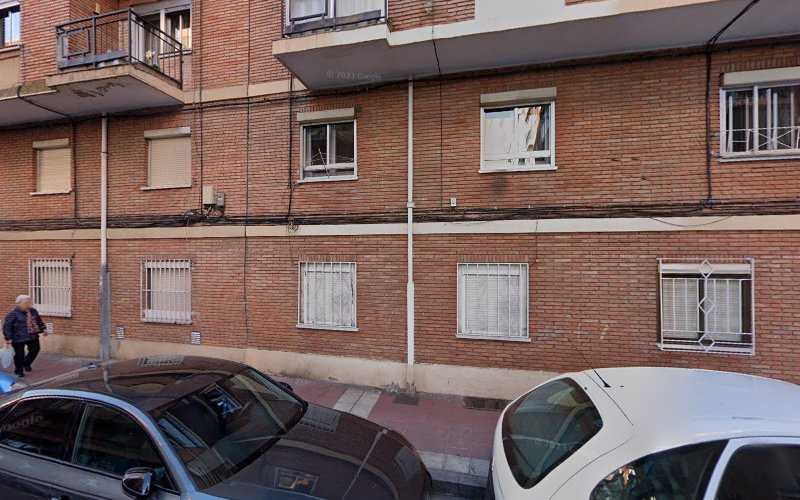 Fotografia tomada fuera de Carpinteria Ebanisteria Valladolid - Carpintero en Valladolid, Valladolid