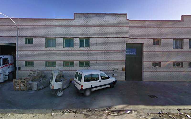 Fotografia tomada fuera de BRIMA CARPINTERÍA - Carpintero en Yeles, Toledo