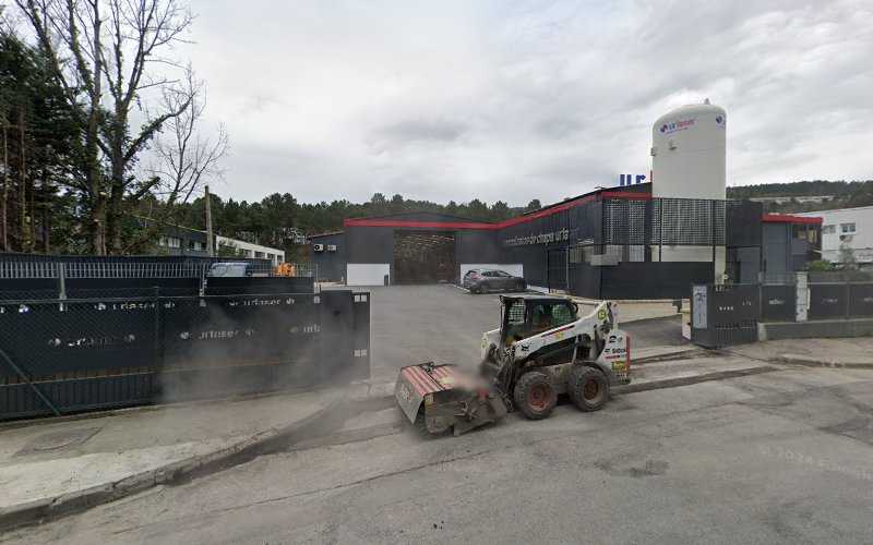 Fotografia tomada fuera de Maderas Urkia - Empresa maderera en Galdakao, Vizcaya
