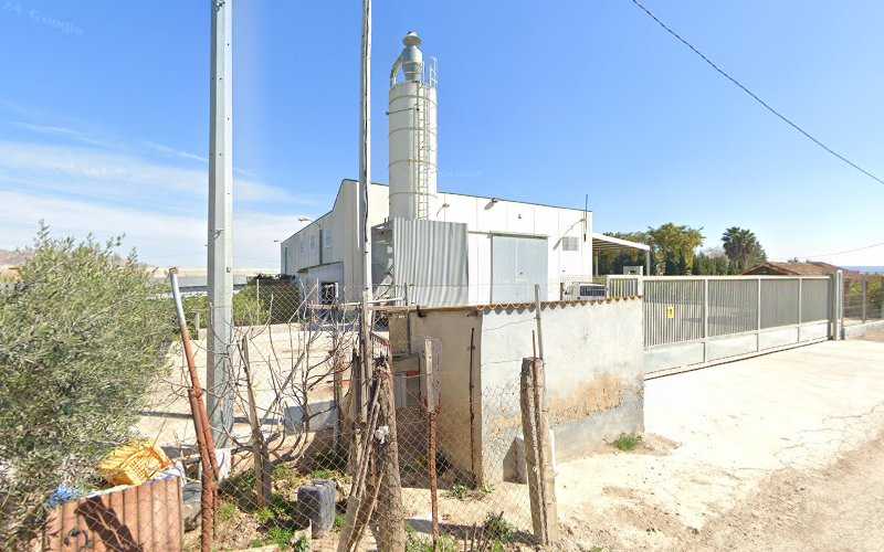 Fotografia tomada fuera de Aymur Carpinteros - Establecimiento de venta de madera en Santomera, Murcia