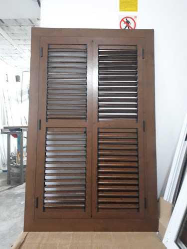 Fotografia tomada fuera de Aluminios Miramur - Proveedor de aluminio en Torreagüera, Murcia