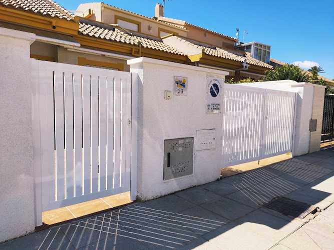 Fotografia tomada fuera de Cerrajería Sáez S.L. - Carpintería metálica y de aluminio en Los Ramos, Murcia