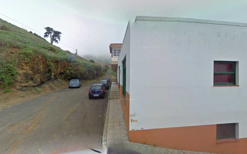 Fotografia tomada fuera de Carpinteria Sabas - Carpintero en Villa de Valverde, Santa Cruz de Tenerife