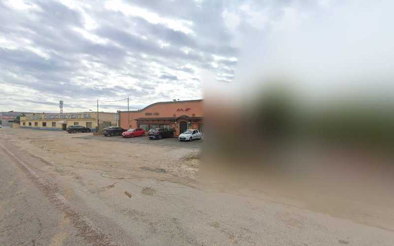 Fotografia tomada fuera de Carpintería Llosa,S.L. - Fabricant de mobles en Llosa de Ranes, Valencia