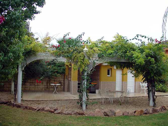 Fotografia tomada fuera de GALIOT, ALUMINIOS Y PVC //Ventanas y cierres en Córdoba - Carpintería metálica y de aluminio en Córdoba, Córdoba