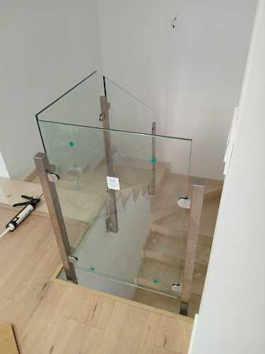 Fotografia tomada fuera de Carpintería Metálica Hermanos Hernández CB - Carpintería metálica y de aluminio en Albal, Valencia