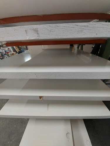 Fotografia tomada fuera de MiG Pintura i decoració - Pintura en Llanars, Girona