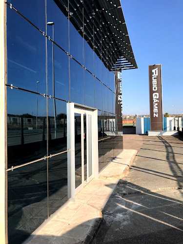 Fotografia tomada fuera de Rubio Gámez - Carpintería metálica y de aluminio en Linares, Jaén