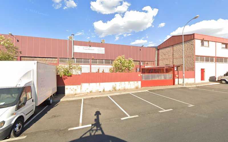 Fotografia tomada fuera de CEPLYME - Carpintería metálica y de aluminio en Leganés, Madrid