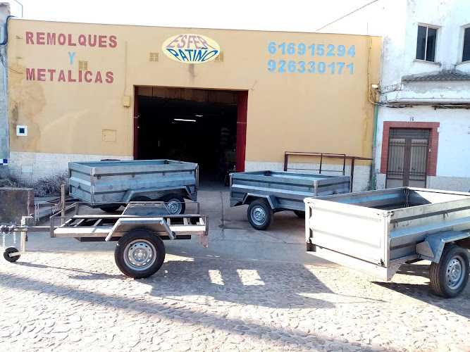 Fotografia tomada fuera de Esfer Patiño S.L. - Carpintería metálica y de aluminio en Moral de Calatrava, Ciudad Real