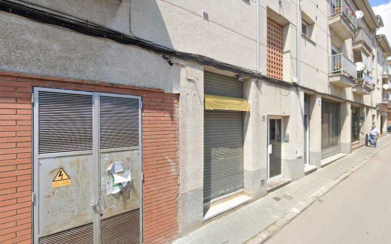 Fotografia tomada fuera de Antonio Ciudad Murillo - Carpintería metálica y de aluminio en Llinars del Vallès, Barcelona