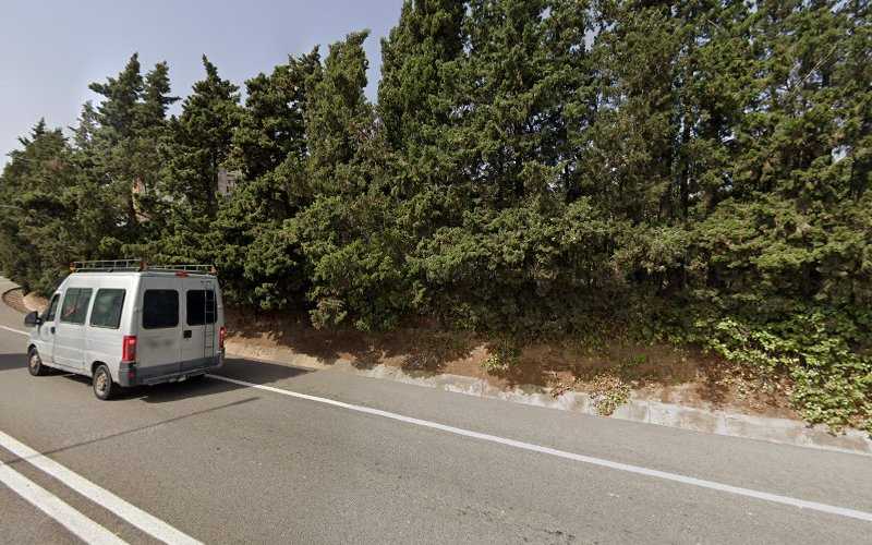 Fotografia tomada fuera de Talleres Esteve S.A (delegació Arboç) - Metal·listeria en Arboç ( L'), Tarragona