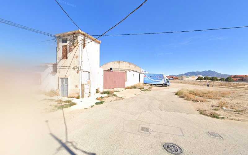 Fotografia tomada fuera de Metalflek - Carpintería metálica y de aluminio en Jumilla, Murcia