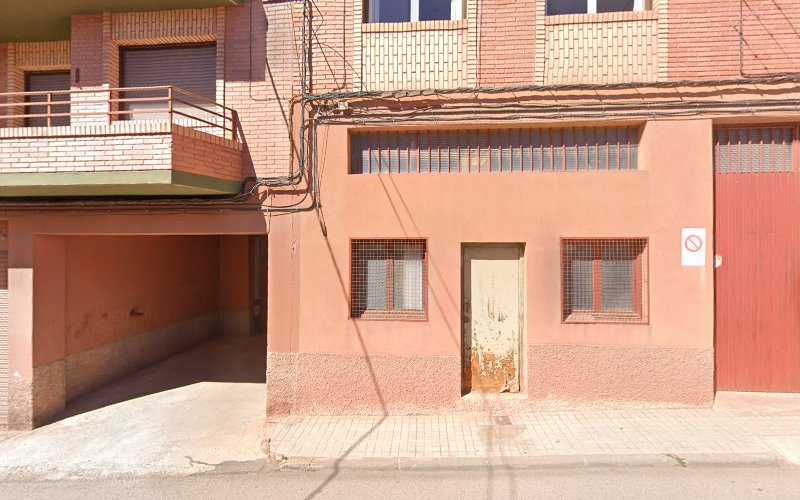 Fotografia tomada fuera de José Antonio Gascón Redondo - Tienda de armarios en Illueca, Zaragoza