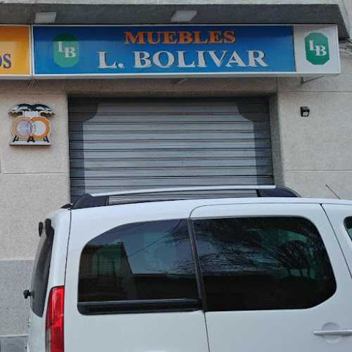Fotografia tomada fuera de Muebles L.Bolivar - Tienda de muebles en Montillana, Granada