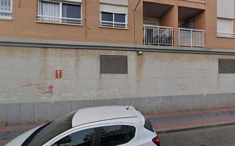Fotografia tomada fuera de Cotema Valencia - Carpintería en Albal, Valencia