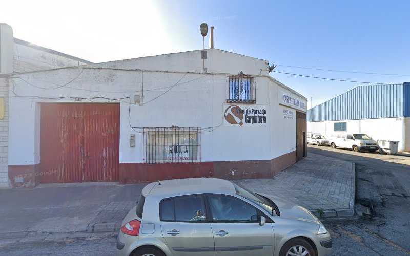 Fotografia tomada fuera de Carpintería De Madera - Carpintero en Manzanares, Ciudad Real