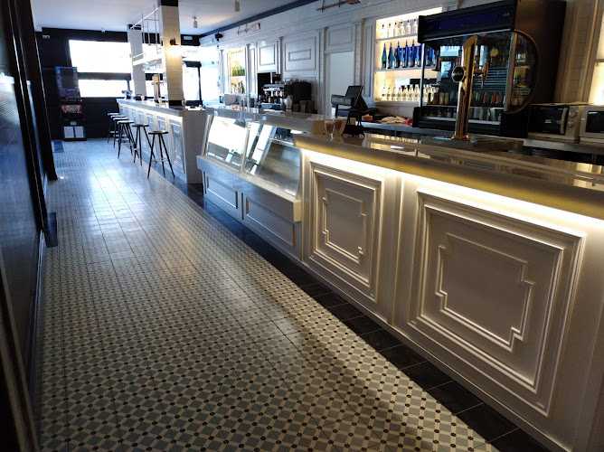 Fotografia tomada fuera de Ebanistería Redondo - Carpintería en Madridejos, Toledo