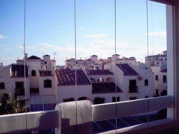 Fotografia tomada fuera de Aluodimo - Carpintería metálica y de aluminio en Las Palmas de Gran Canaria, Las Palmas