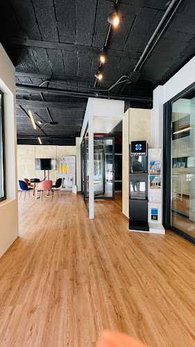 Fotografia tomada fuera de Tech DIAL Smart Homes - Carpintería metálica y de aluminio en Las Palmas de Gran Canaria, Las Palmas