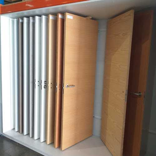 Fotografia tomada fuera de Maderas Suárez Armas, S.L. - Establecimiento de venta de madera en Las Palmas de Gran Canaria, Las Palmas