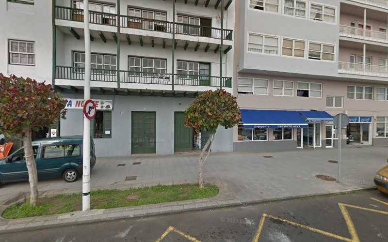 Fotografia tomada fuera de Estrucmad - Fabricante de casas de madera en Santa Cruz de la Palma, Santa Cruz de Tenerife