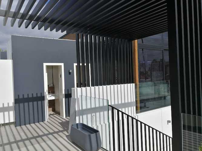 Fotografia tomada fuera de Aluminios Alsidia - Carpintería metálica y de aluminio en Telde, Las Palmas